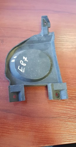 BMW 1er E87 Stoßstange vorne Blende rechts Nebelscheinwerfer Blende Abdeckkappe O/S 7058462