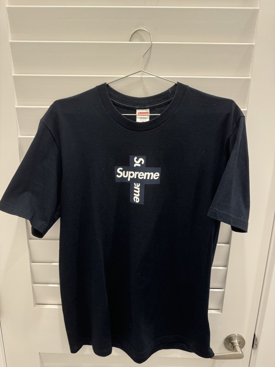 Supreme Black Cross Box Logo Tee Navy Size M Slightly Used Supreme Black Cross Box Logo Tee Navy Size M Slightly Used