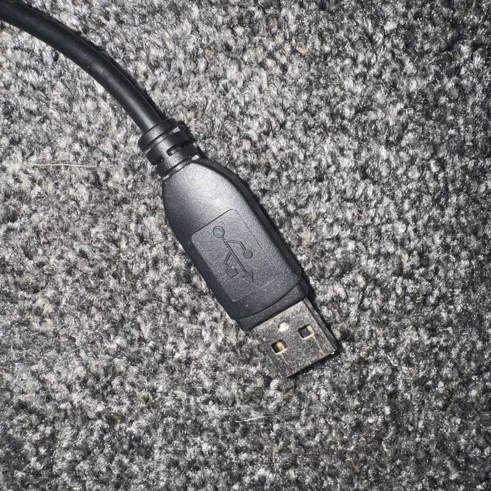 PS3 Red Octane Guitar Hero Les Paul USB Dongle Wireless Receiver 95121 806 - Image 3 of 4