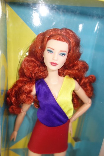 Barbie Looks Doll Wave 3 (originale, CAPELLI RICCI, REDHEAD) nuova 2023 - Foto 13 di 15