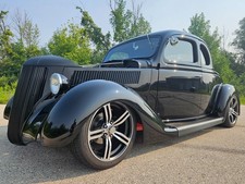 1936 Ford 5-Window Coupe Streetrod