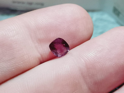 1.11ct Natural Spinel NO HEAT Vivid Pinkish Purple IGI Certified Rare Gem