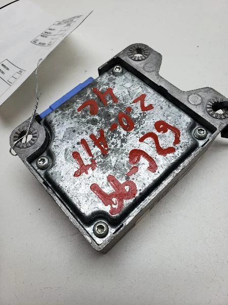 1998 1999 Mazda 626  ECM SRS Under Control Module  OEM GD7A-57K30A - Image 3 of 4