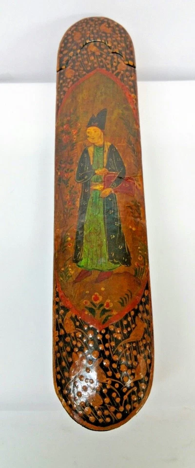 ANTIGUA CAJA DE ESCRIBAS PAPEL MACHÉ LACA ISLÁMICA QAJAR قلمدان Policromada Foto 2 de 4