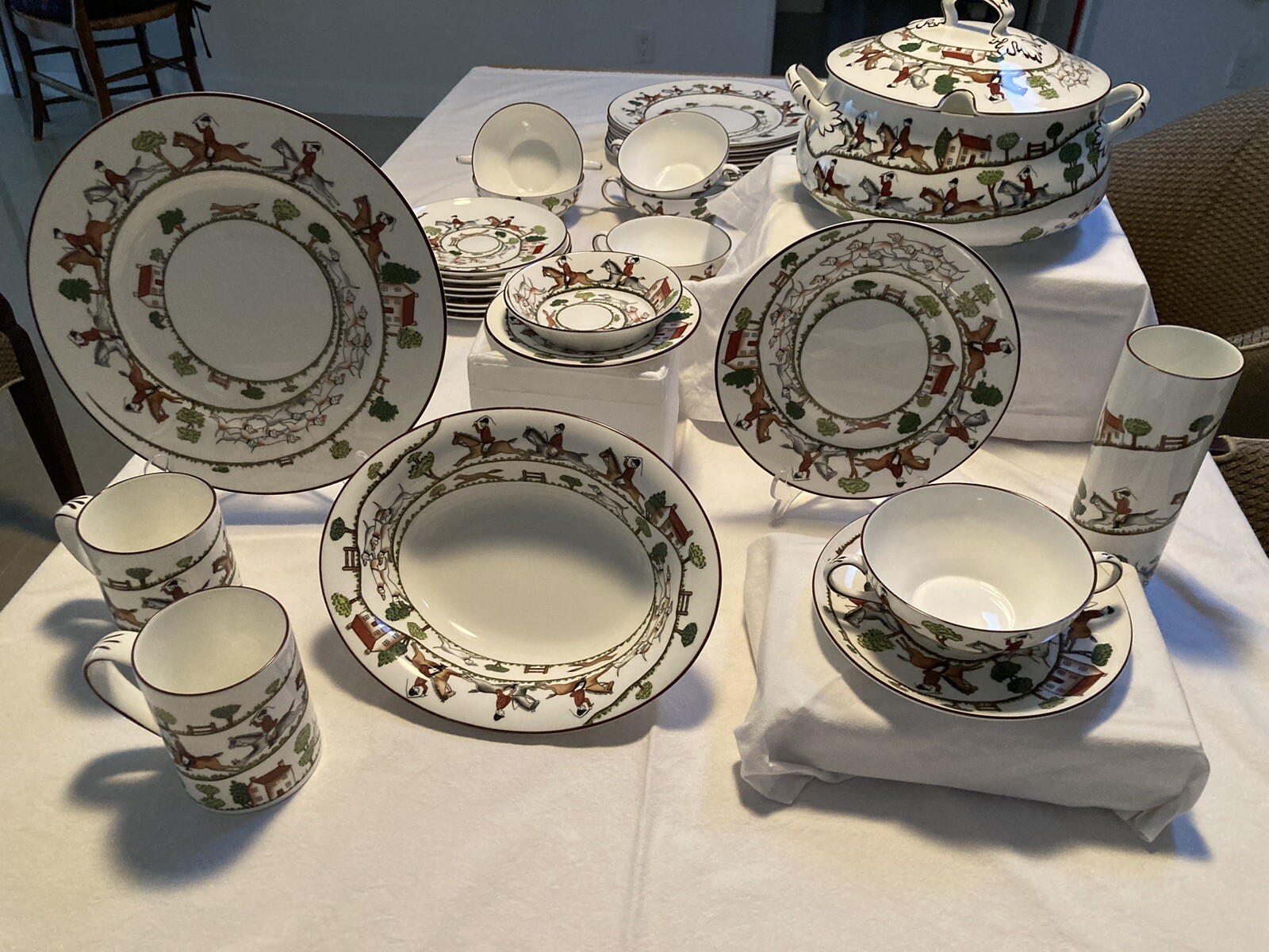 Crown Staffordshire Dinner Ware. Luminous Hand Painted Fine Bone China