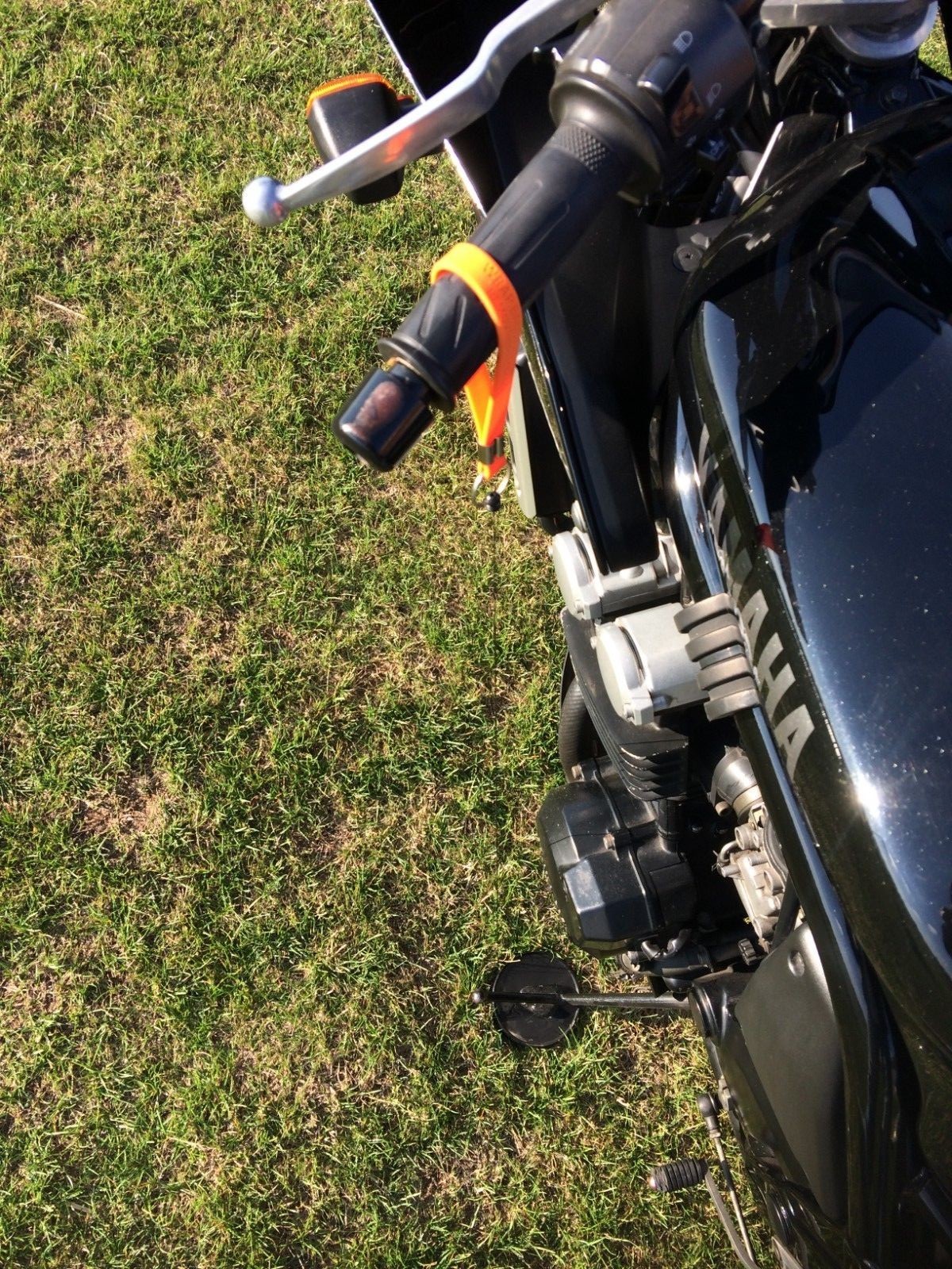 MOTORBIKE MOTORCYCLE SIDE STAND KICKSTAND SUPPORT PAD PUCK PUK COASTER