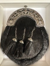 NEW Scottish Antique Thistle Cantle Sporran Black Sealskin with free chains  99