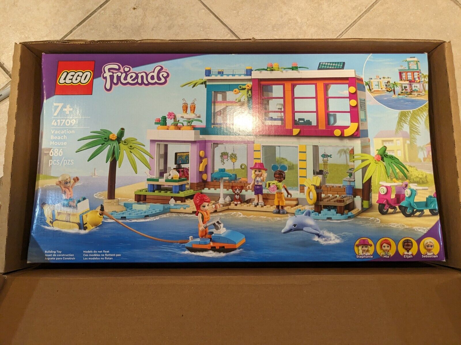  LEGO Friends Vacation Beach House 41709 Building Kit