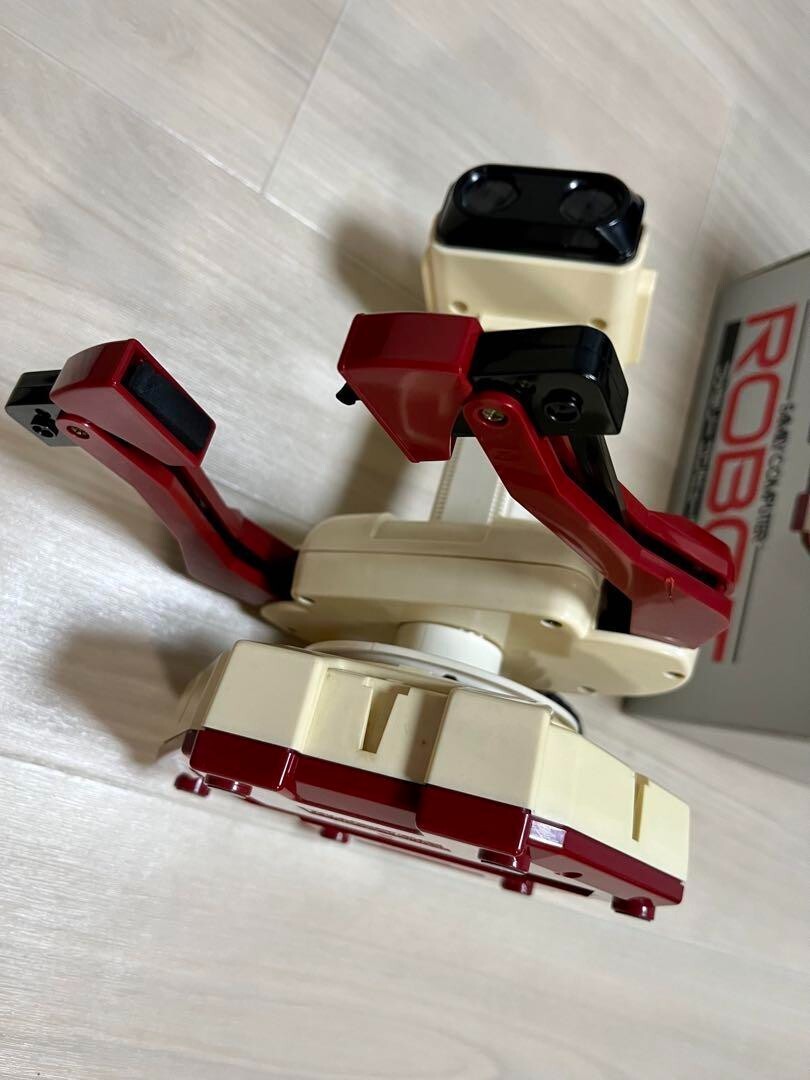NINTENDO FAMILY COMPUTER ROBOT HVC-012 FAMICOM | eBay