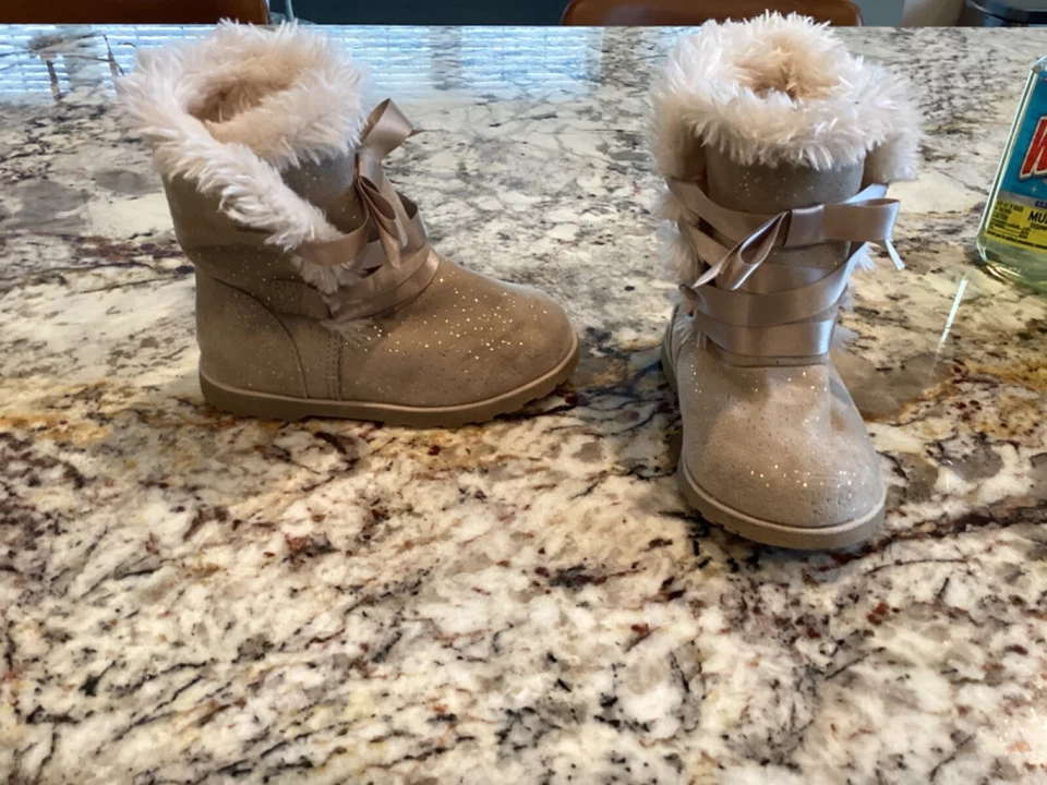 Botas de piel tostada Koala para niños pequeños, talla 7C Foto 2 de 4