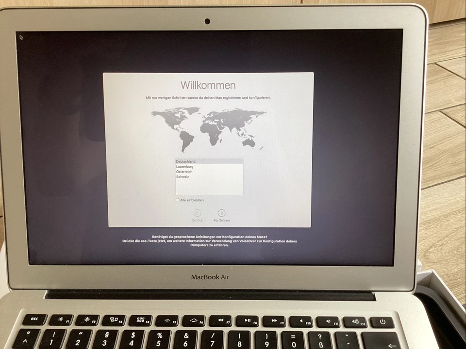 Apple MacBook Air 13" · i5 5th gen 1.6 GHz · 8GB · 128GB, Foto 3 von 5