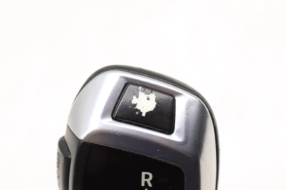 2009-2012 BMW 750I - Automatic GEAR Shifter KNOB Assembly 9218101 - Image 3 of 4