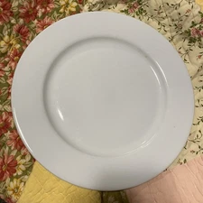 Used White Tuxton Ceramic Round Plate Dinnerware Serveware
