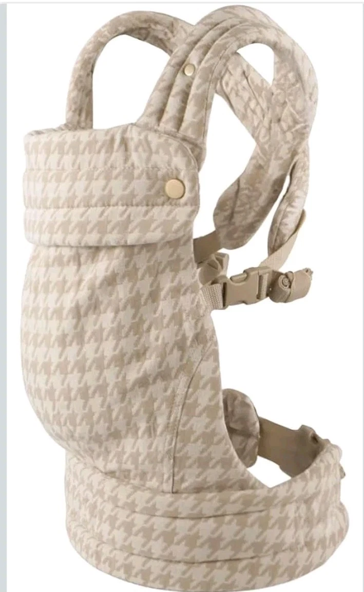 New Nest Blanche Baby Carrier
Opens in a new window or tab