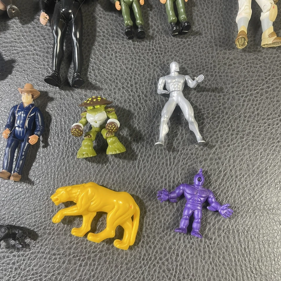 Lote de varias figuras de acción vintage M.U.S.C.L.E Batman luchador juguetes Marvel Foto 2 de 4