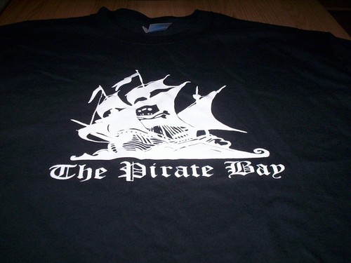 PIRATE BAY T-SHIRT all sizes P2P TORRENT - 第 1/1 張圖片