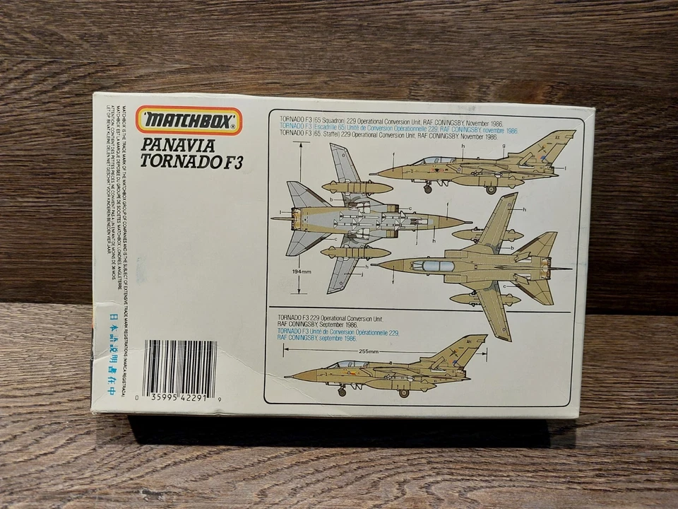 1987 Matchbox PK-130 Panavia Tornado F3 - 1/72 Scale kit, New Open Box - Image 3 of 4