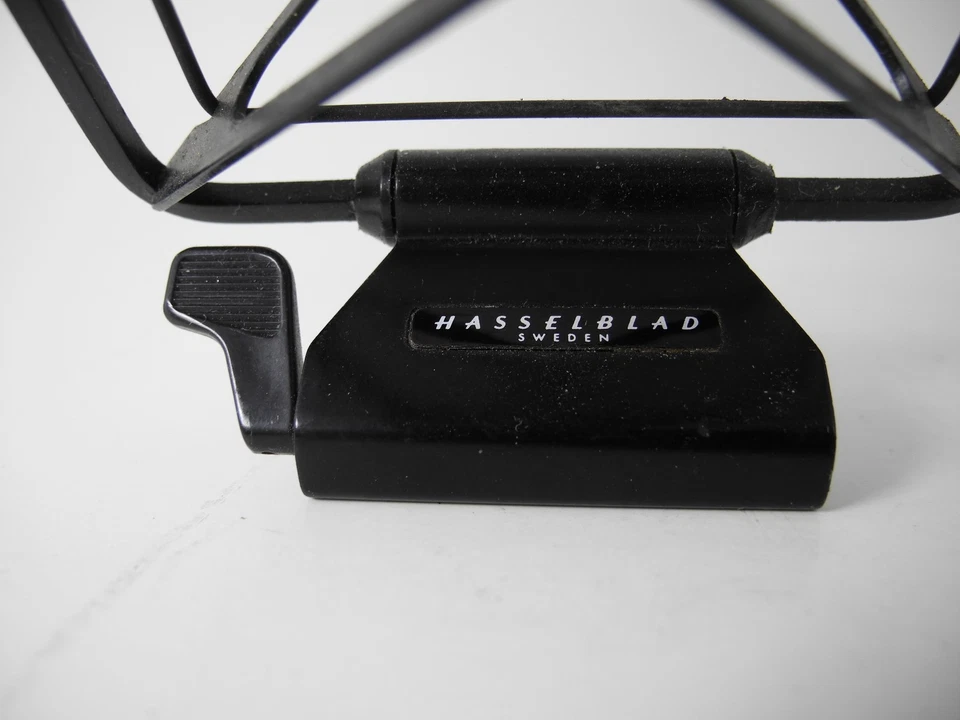 HASSELBLAD FRAME SPORTS VIEWFINDER TISFC PERFECT SHAPE - Image 4 of 4