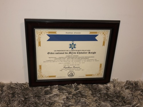 FRENCH NATIONAL ORDER OF MERIT / KNIGHT (COMMEMORATIVE CERTIFICATE) - Picture 5 of 13