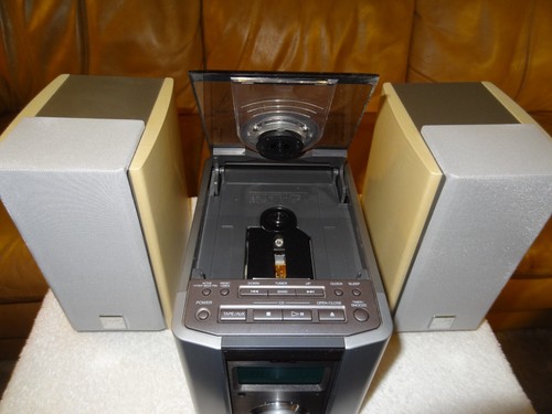 JVC FS-1000 Ultra Compact AM/FM CD Player System w/JVC SP-FSSD550 Speakers ++++ - Picture 6 of 21