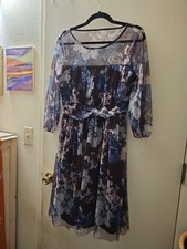 FLORAL PRI NT KNEE LENGTH BEAUTIFUL DRESS SHEAR CANDELIT Size M