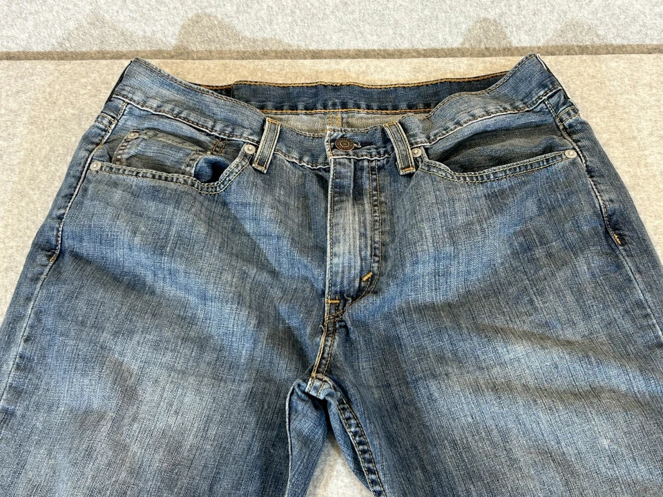 Jeans masculino Levis 527 32x32 slim bootcut denim ocidental lavagem média azul desbotado - Imagem 2 de 4