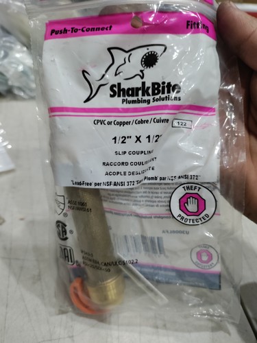 SharkBite U3008LFA / Pink 1/2 in x 1/2 in Slip Coupling