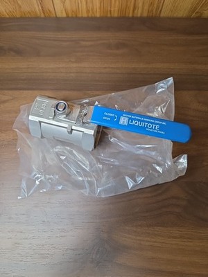CF8M 2'' Threaded Ball Valve With Handle Stainless Steel 1000 WOG 