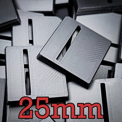 25 mm Quadrat Off Center Schlitz Kunststoffbasen FDM gedruckt Wargaming Warhammer