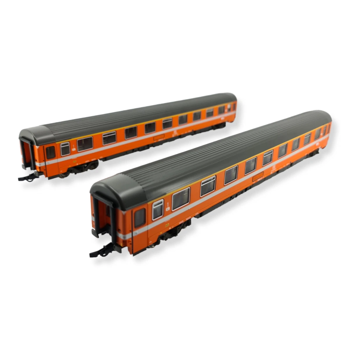 ROCO voiture voyageurs 1ière + 2ième classe CORAIL orange