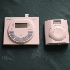 Drayton LP20RF Dual Channel Programmer + Digistat+RF Wireless Thermostat Kit