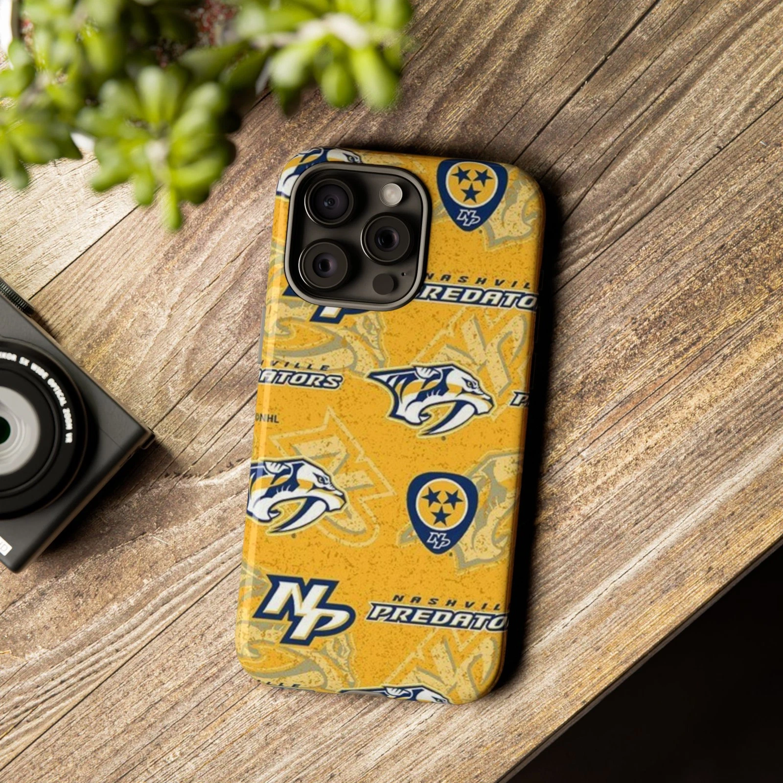 Nashville Predators Apple iPhone Cases
