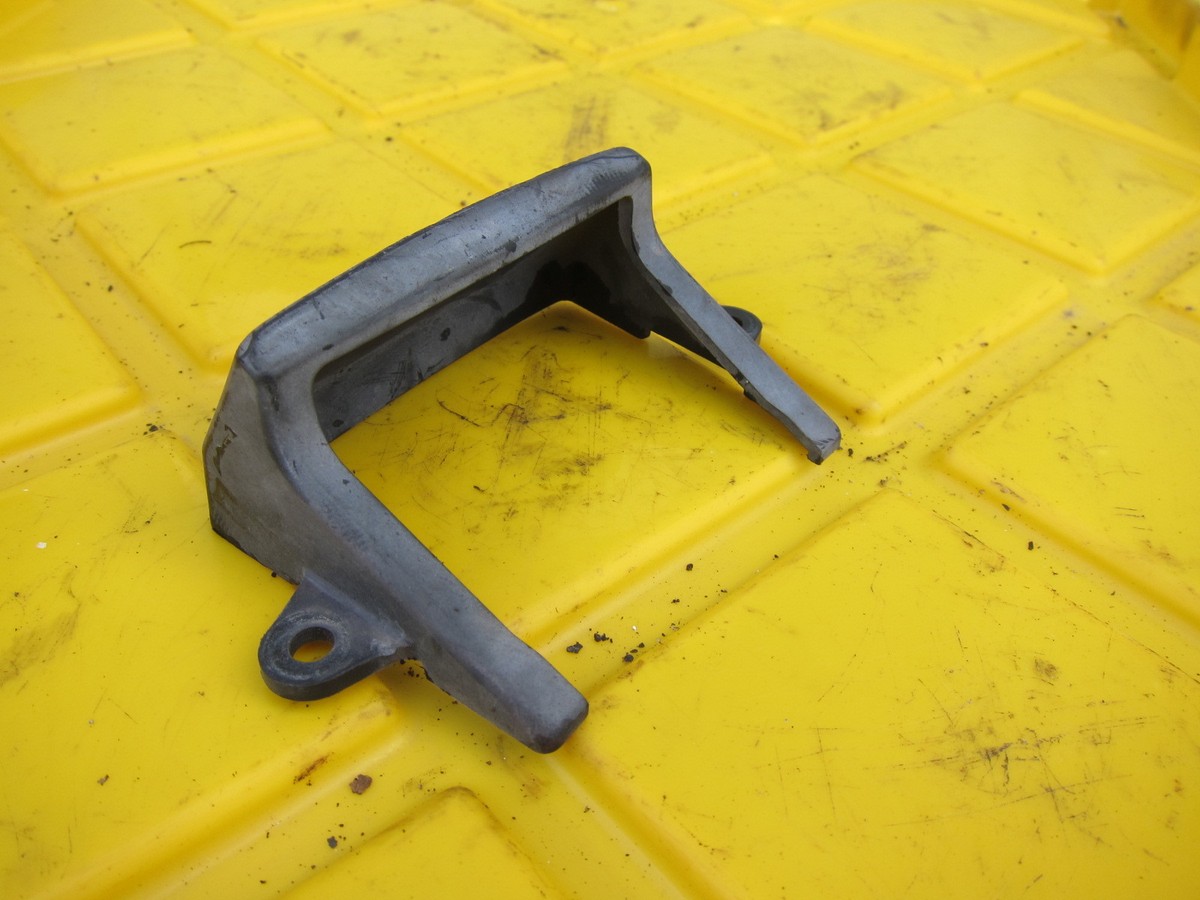 メル56906 Amazon.com: Exmark 116-0124 10 Amp Blade Clutch PTO Switch