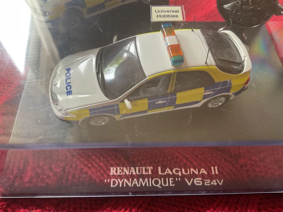 Universal Hobbies - Renault Laguna II Dynamique V6 24v - (Police Car) - Image 2 of 4