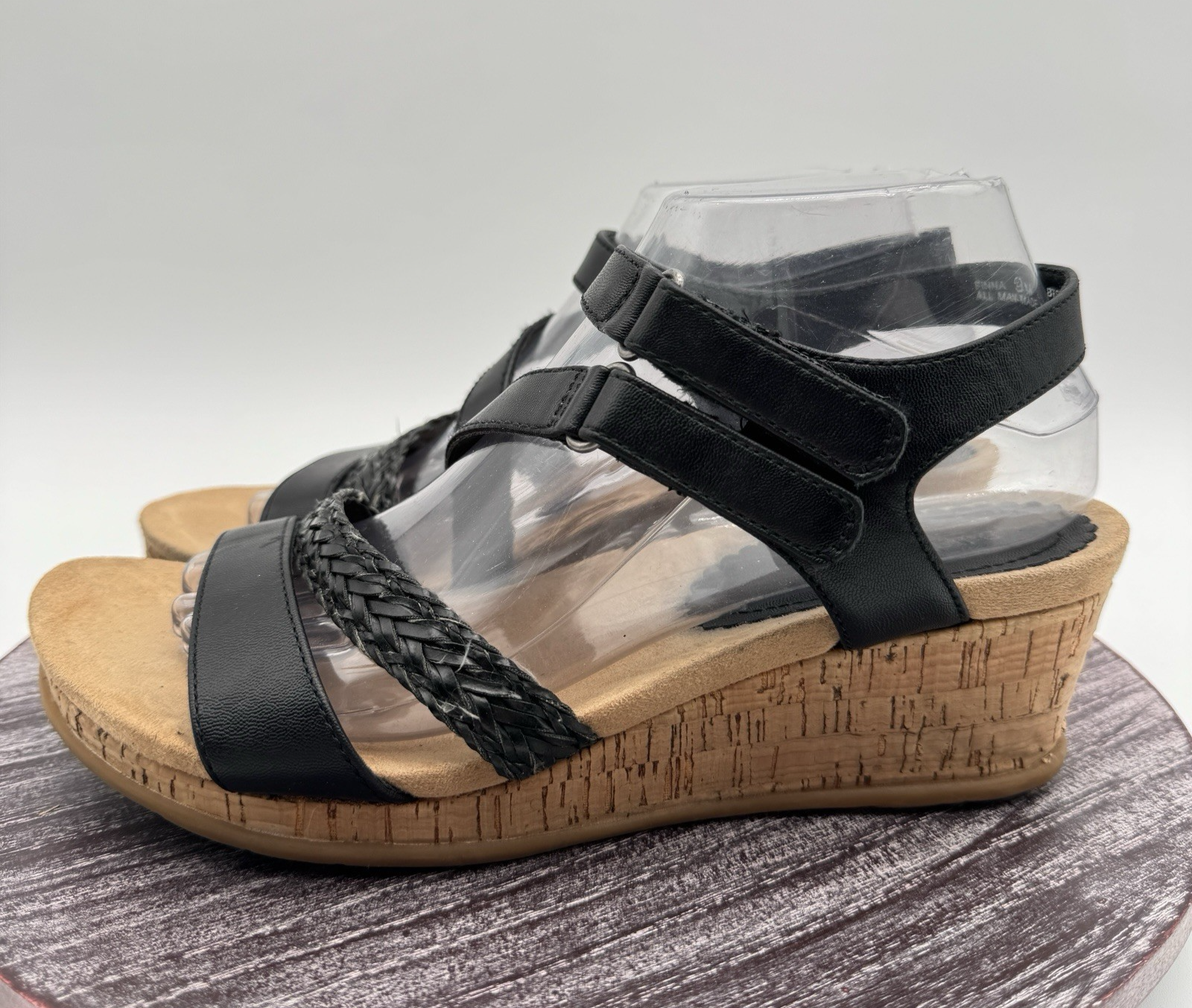 Baretraps Sandals Womens 9 M Strappy Comfort Insole Leather Finna Wedge Shoes