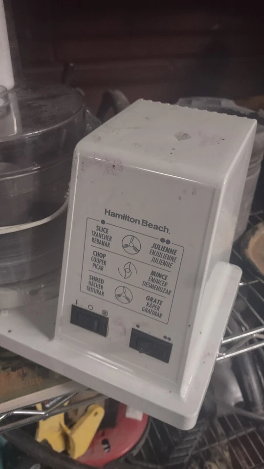 Vintage COMPLETE Hamilton Beach 2 Speed Pulse 702R Food Processor - Image 2 of 2