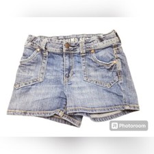 MOSSIMO SUPPLY CO. JUNIORS MID WASH DENIM JEAN SHORTS SIZE L
