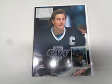 SEPTEMBER/OCTOBER 1990 BECKETT HOCKEY MAGAZINE #1- WAYNE GRETKY COVER