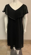 R&K Originals Woman V-Neck Chiffon Little Black Midi Dress Size 22W