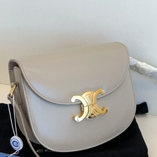 CELINE Besace Triomphe Saddle teen Shoulder b...