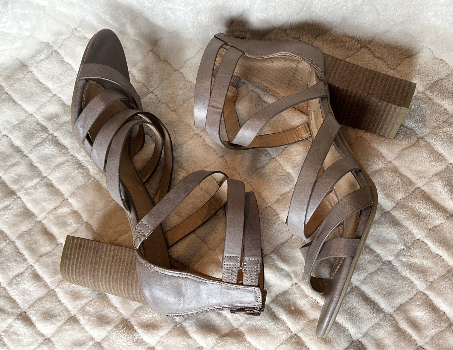 American Eagle Strappy Zip Gladiator Sandals Bloc… - image 4