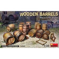Miniart #35630  1/35 Wooden Barrels Medium Size