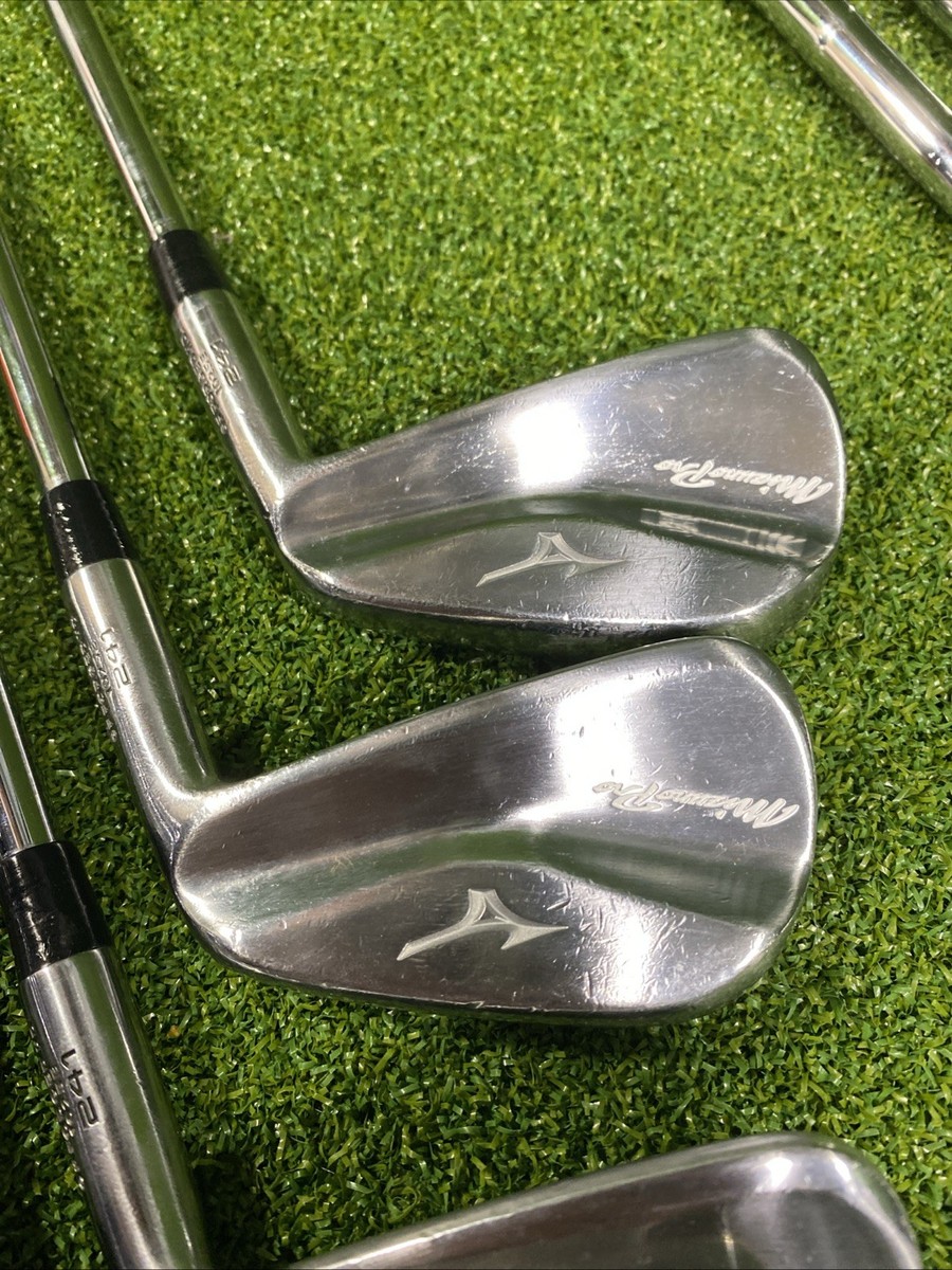 Mizuno Pro ブレスサーモ L 【売り切り最終値下げ】 mizuno-pro-241