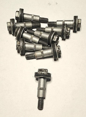 1993-2011 Genuine Toyota Valve Cover Bolt w/Washer 3.0L 3.3L 3.5L V6 90080-10288