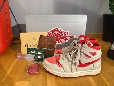 Air jordan 1, limited valentine s day 2023 edition, Nike size eu 40.