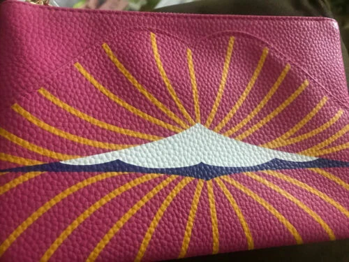 Productos de maquillaje ESCADA