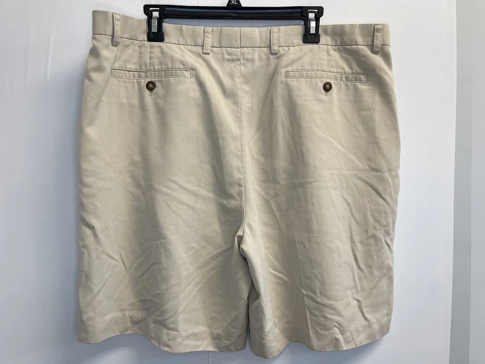 Cutter & Buck Men's Size 42 Pleated Shorts Khaki 9” Inseam - Image 3 of 4