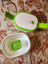 SmartPlanet Green and White Lunchbox Bento Box Tupperware Set