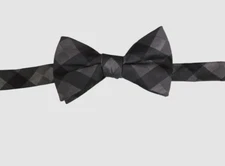 $50 Ryan Seacrest Distinction Mens Black Adjustable Check Pre Tied Silk Bowtie