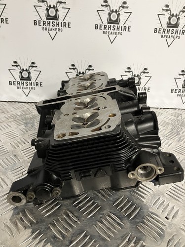 Suzuki GSF400 GSF 400 VC Bandit 88-On Engine Cylinder Head Valves Rocker Shaft - Picture 8 of 23